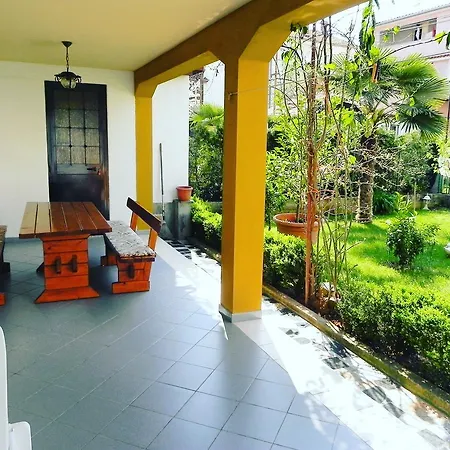 Di 60 M² Con 2 Rovigno